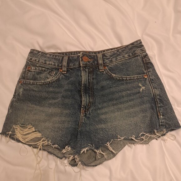 Jean shorts - Picture 1 of 2